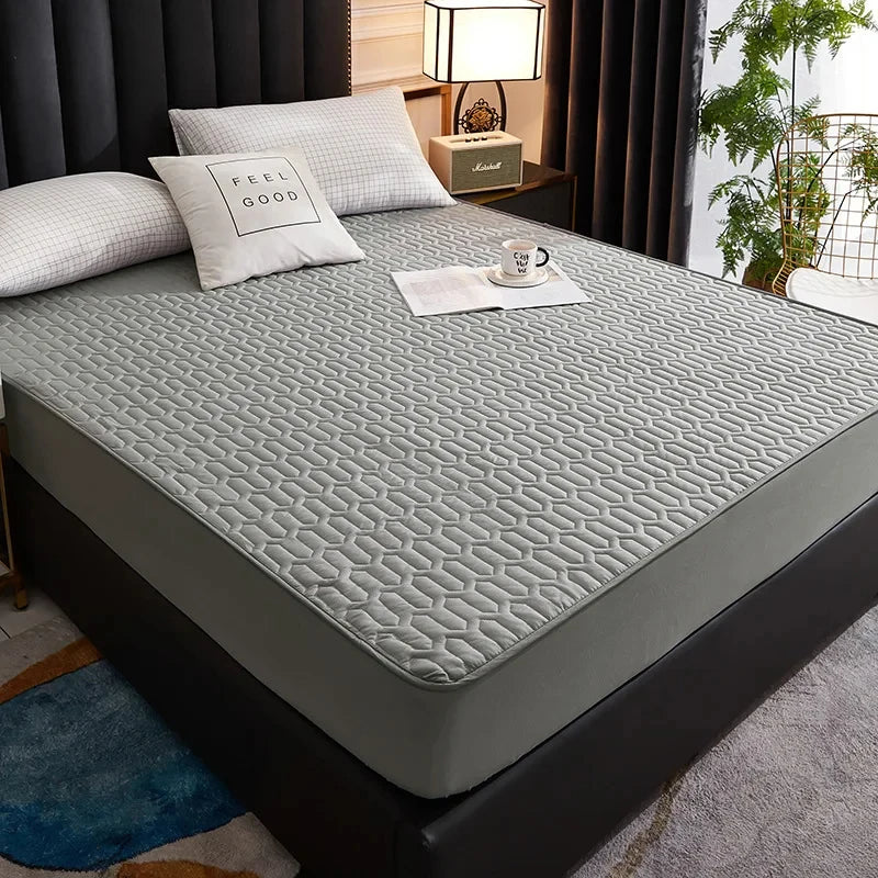 Comfortable Waterproof Mattress Cover Protector