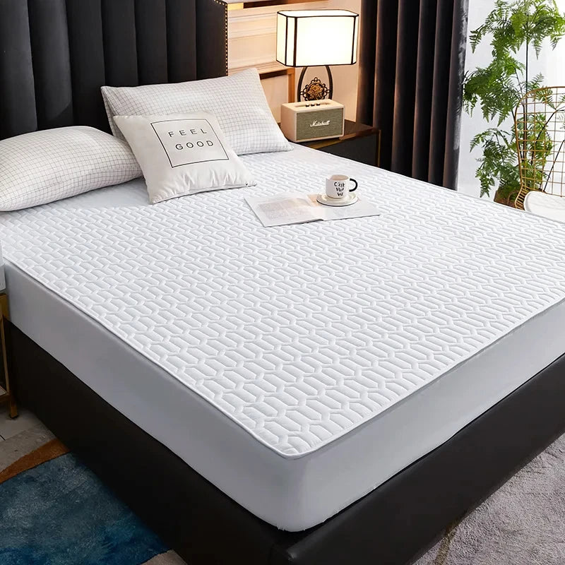 Comfortable Waterproof Mattress Cover Protector